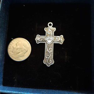 Very Cute Silvertone Cross Pendant